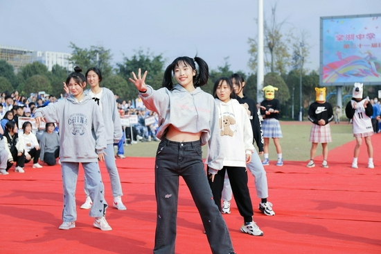 在紧张训练 在紧张训练